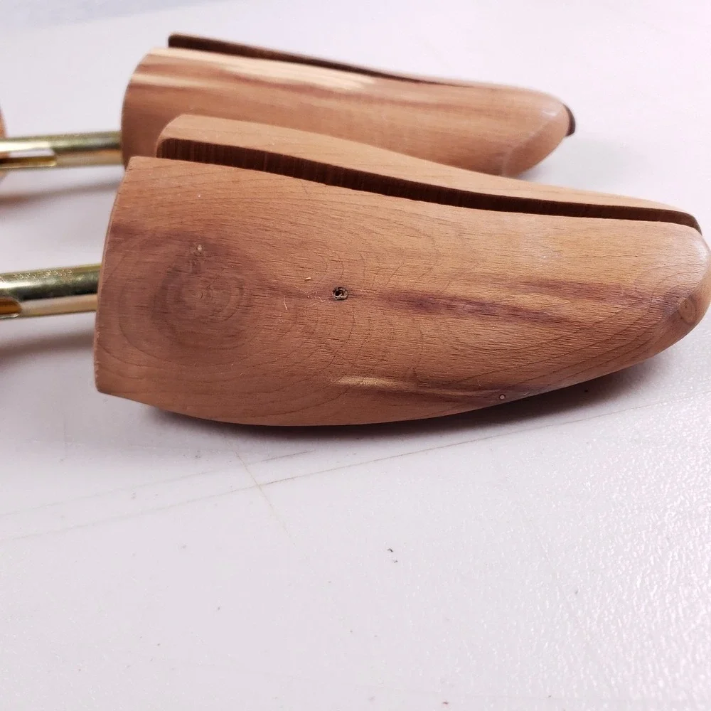 Nordstrom Cedar Wood Shoe Trees Men Split Toe Made in USA Aromatic Shoe Care - Picture 8 of 8